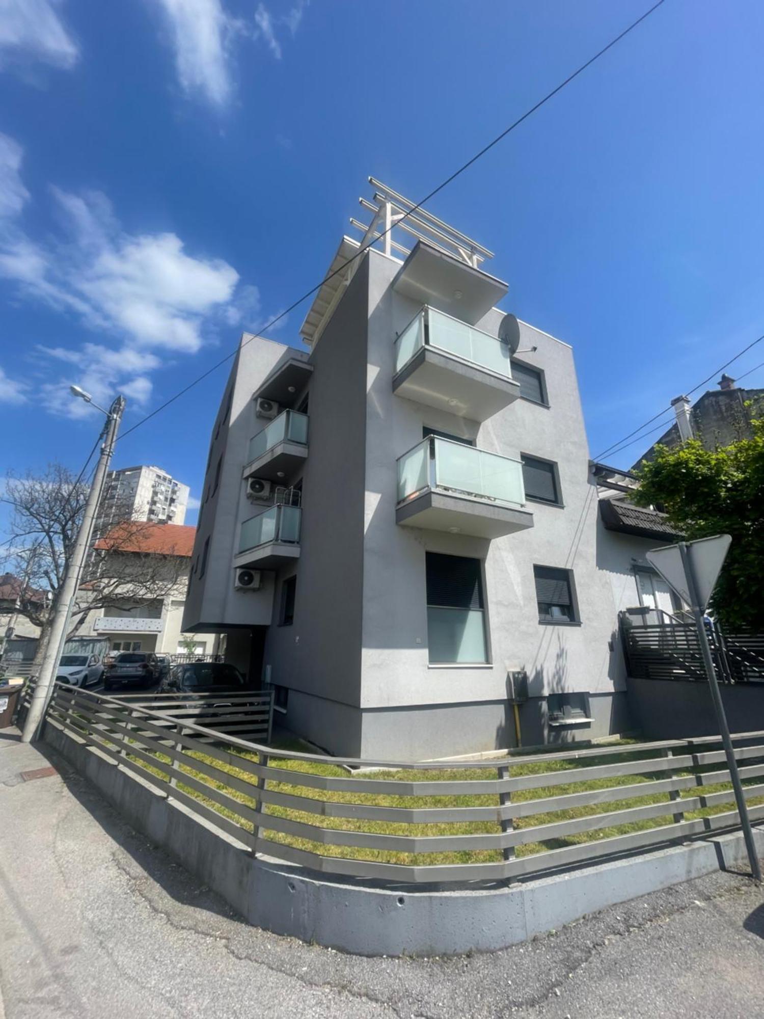 Apartment Lucky Place - Zumberacka With Free Private Parking *